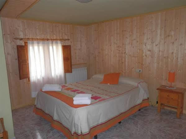 Hostal El Portalico Linares de Mora ภายนอก รูปภาพ