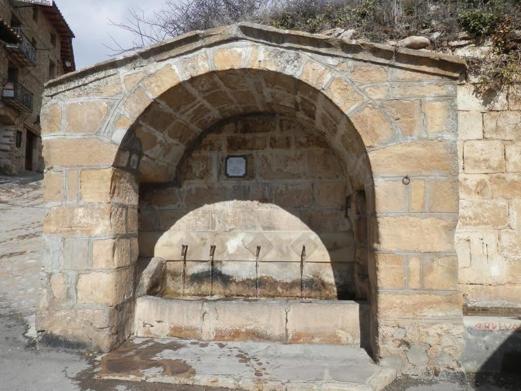 Hostal El Portalico Linares de Mora ภายนอก รูปภาพ