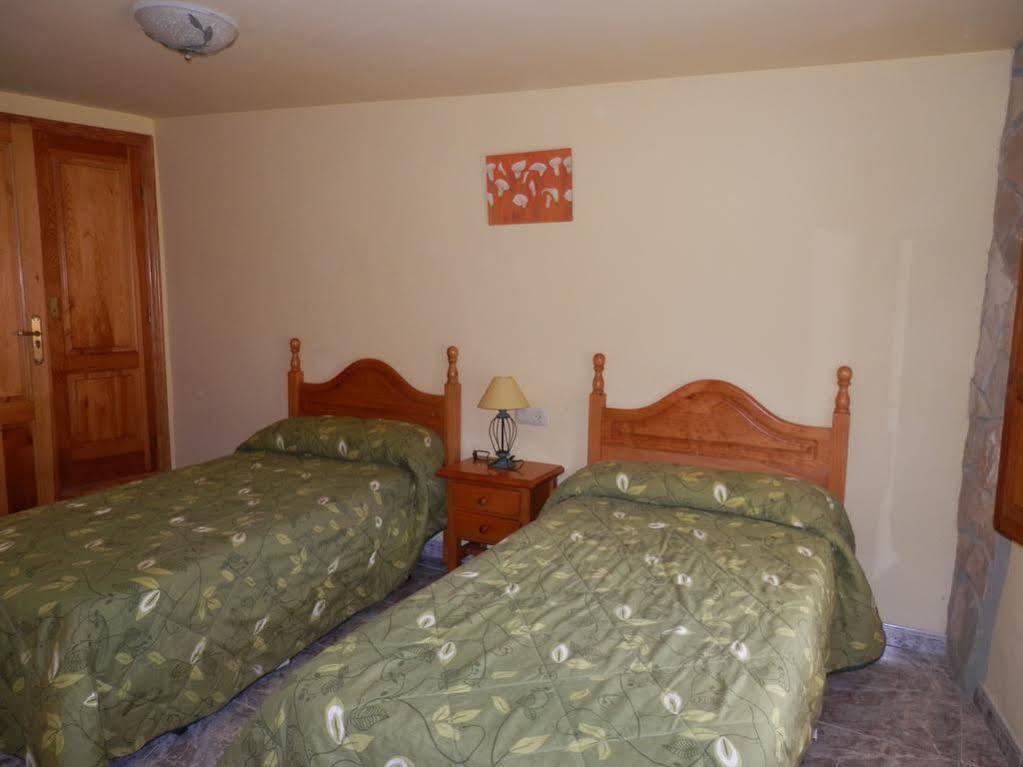 Hostal El Portalico Linares de Mora ภายนอก รูปภาพ