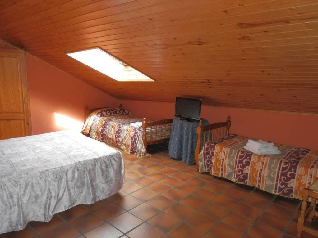 Hostal El Portalico Linares de Mora ภายนอก รูปภาพ